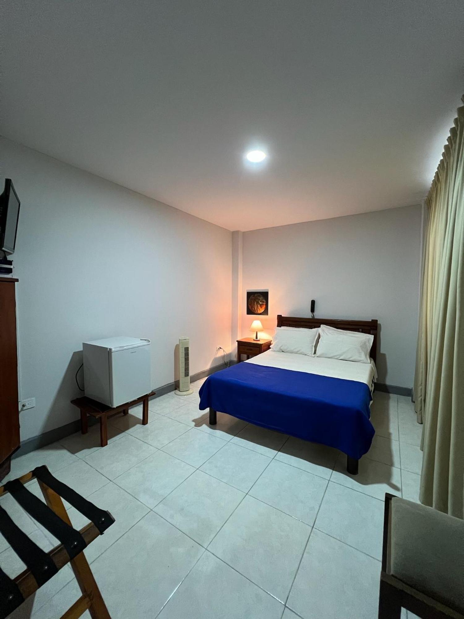Hotel Armenia Centro エクステリア 写真